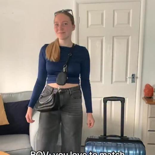 ‘Suitcase’ definition: Just an extra fashion accessory 🤩 #trippluggage #travelwithtripp