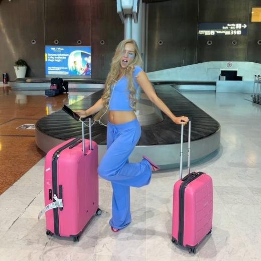 Airplane mode: on 🤩✈️✨ 📸: @chloemain #trippluggage #travelwithtripp #travelessentials #tr...