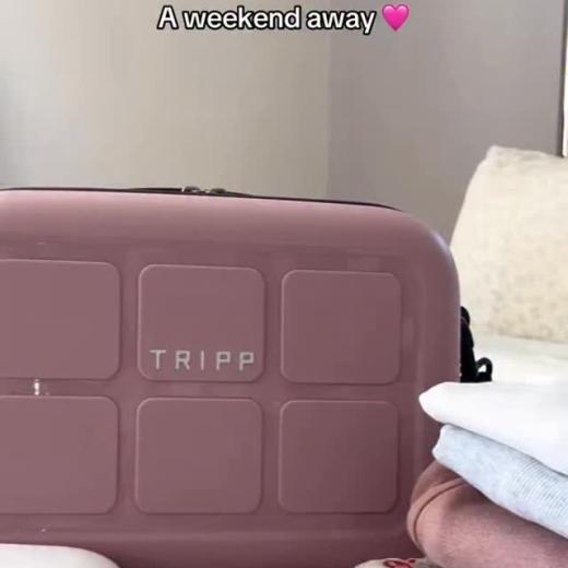 Want to pack light for your next weekend away? We’ve got you covered with our Holiday 8 Vanities! ...